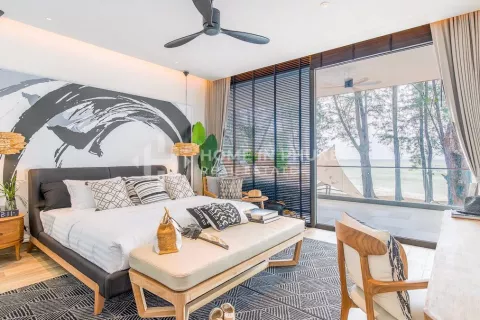 Студия в кондо в Камале, Таиланд № 130861 - фото 1