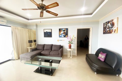 สตูดิโอในคอนโดมิเนียมในจอมเทียน, พัทยา, ประเทศไทย № 132175 - รูปถ่าย 16