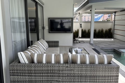 Villa à Pattaya, Thaïlande 4 chambres № 123319 - photo 7