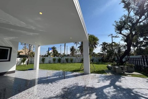 Вилла в Паттайе, Таиланд с 3 спальнями  № 123314 - фото 6