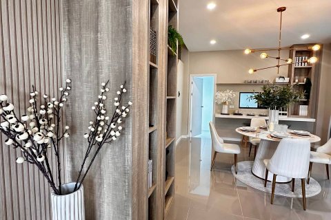 Villa à Pattaya, Thaïlande 4 chambres № 123315 - photo 16