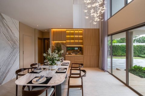 Villa in Pattaya, Thailand 4 bedrooms № 123313 - photo 7