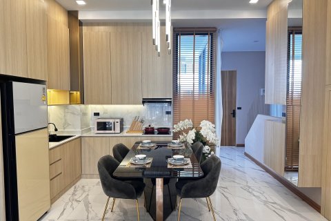 Villa in Pattaya, Thailand 4 bedrooms № 123317 - photo 3