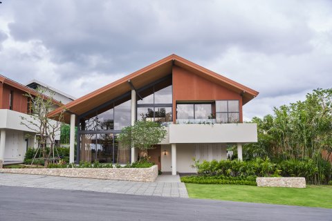 Chalet de 3 dormitorios en Pattaya, Tailandia № 123318