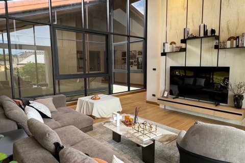 Вилла в Паттайе, Таиланд с 3 спальнями  № 123318 - фото 7