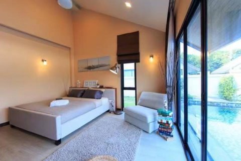 Villa in Pattaya, Thailand 4 bedrooms № 123316 - photo 13