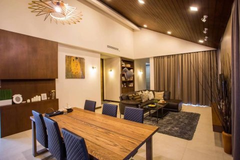 Villa in Pattaya, Thailand 4 bedrooms № 123316 - photo 3
