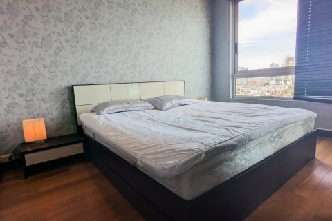 Кондоминиум с 2 спальнями в Бангкоке, Таиланд № 104989 - фото 15