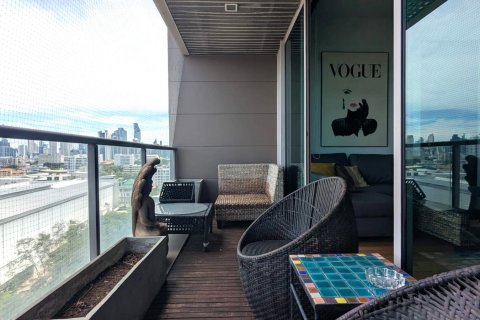 Кондоминиум с 2 спальнями в Бангкоке, Таиланд № 104989 - фото 11