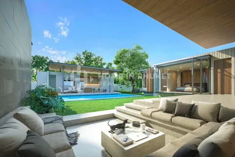 House in Phuket, Thailand 4 bedrooms № 131413 - photo 1