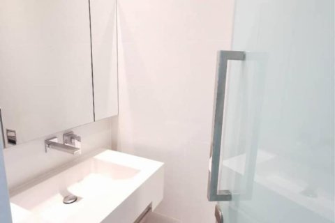 Кондоминиум с 2 спальнями в Ваттхане, Бангкок, Таиланд № 123653 - фото 7