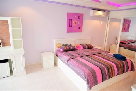 Studio in the Condo on Jomtien Beach, Pattaya, Thailand  № 124151 - photo 9