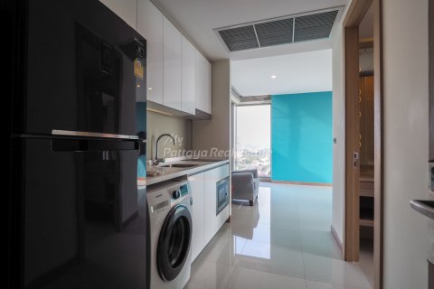 Condo in Pattaya, Thailand, 1 bedroom  № 123520 - photo 1