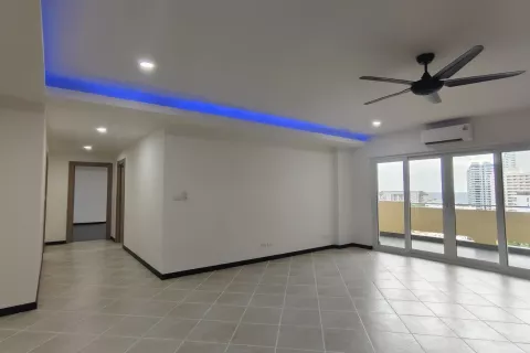 Кондоминиум с 3 спальнями в Паттайе, Таиланд № 141919 - фото 3