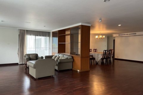 Condo à Bangkok, Thaïlande, 4 chambres  № 132768 - photo 2