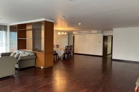 Condo à Bangkok, Thaïlande, 4 chambres  № 132768 - photo 4