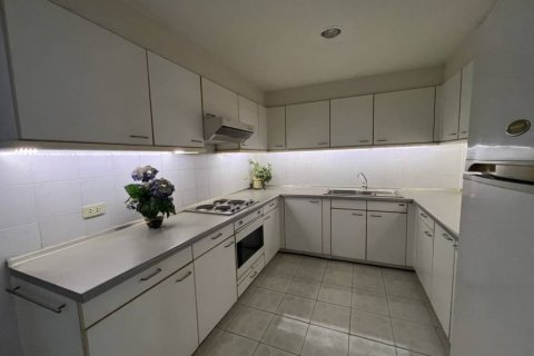 Condo à Bangkok, Thaïlande, 4 chambres  № 132768 - photo 5