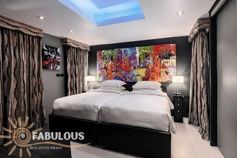 Villa in Patong, Thailand 3 bedrooms № 124290 - photo 17