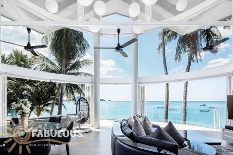 Villa in Patong, Thailand 3 bedrooms № 124290 - photo 2