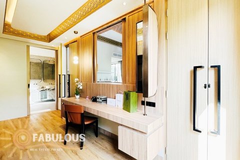 Villa in Phuket, Thailand 4 bedrooms № 124289 - photo 4