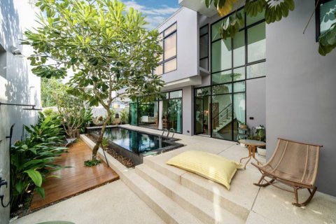 Villa in Bang Tao, Thailand 4 bedrooms № 119858 - photo 3