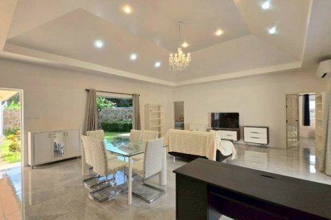 Villa à Bang Lamung, Thaïlande 4 chambres № 119857 - photo 8