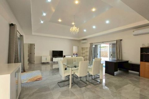 Villa à Bang Lamung, Thaïlande 4 chambres № 119857 - photo 6