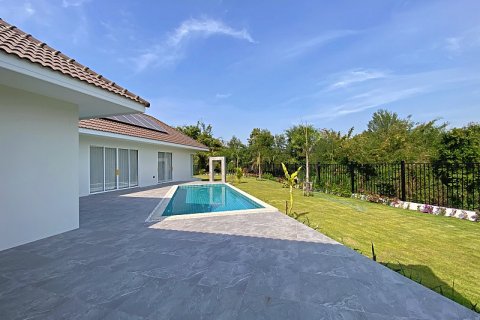 Дом в Хуа Хине, Таиланд с 3 спальнями  № 125113 - фото 6