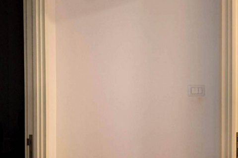 Кондоминиум с 1 спальней в Кхлонг Сане, Бангкок, Таиланд № 132266 - фото 14