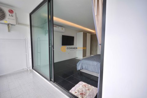 Студия в кондо на Пляж Джомтьен, Паттайя, Таиланд № 132164 - фото 18