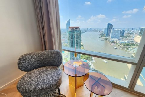 Condo in Sathon, Bangkok, Thailand, 2 bedrooms  № 132263 - photo 2