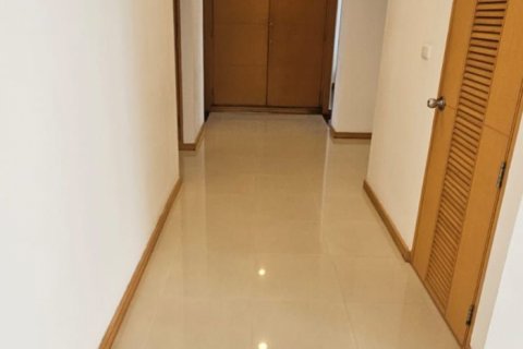 Apartment in Sathon, Bangkok, Thailand 3 bedrooms № 123680 - photo 14