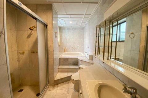 Кондоминиум с 3 спальнями в Ваттхане, Бангкок, Таиланд № 123698 - фото 14