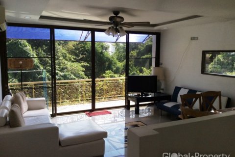 Дом в Паттайе, Таиланд с 5 спальнями  № 132368 - фото 3