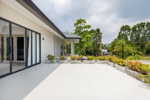 Villa in Phuket, Thailand 4 bedrooms № 125042 - photo 29