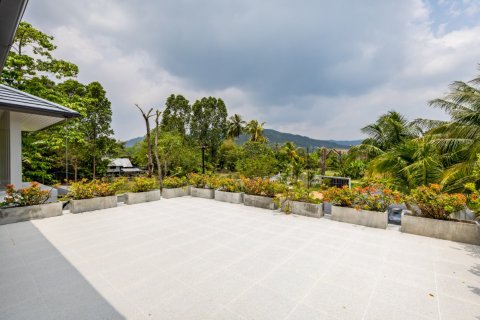 Villa in Phuket, Thailand 4 bedrooms № 125042 - photo 28
