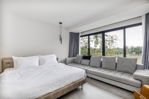 Villa in Phuket, Thailand 4 bedrooms № 125042 - photo 12