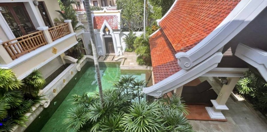 Villa à Sattahip, Thaïlande 3 chambres № 86933