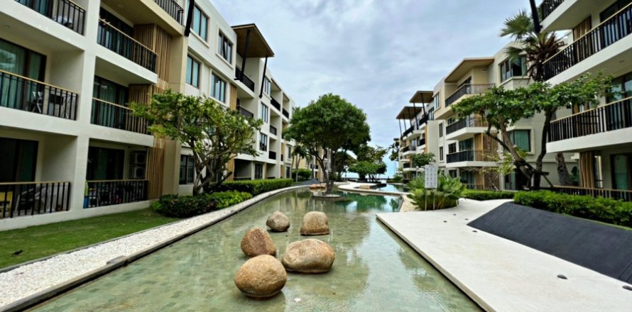 Кондоминиум с 2 спальнями в Хуа Хине, Таиланд № 125268