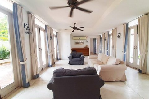 Дом в Хуа Хине, Таиланд с 4 спальнями  № 125267 - фото 3