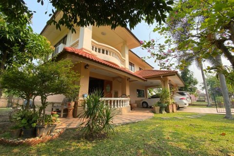 House in Chiang Mai, Thailand 3 bedrooms № 94936
