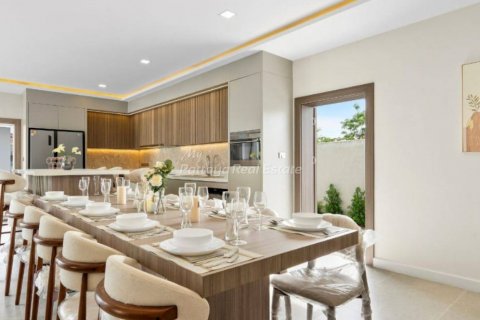 Дом в Паттайе, Таиланд с 7 спальнями  № 123512 - фото 10