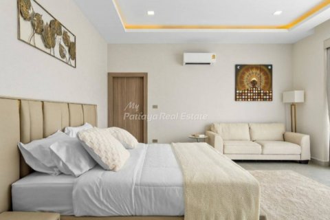 Дом в Паттайе, Таиланд с 7 спальнями  № 123512 - фото 6