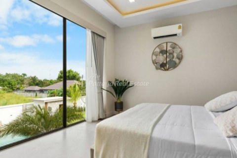 Дом в Паттайе, Таиланд с 7 спальнями  № 123512 - фото 11