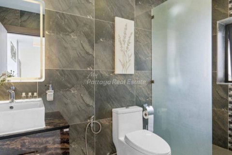 Дом в Паттайе, Таиланд с 7 спальнями  № 123512 - фото 7