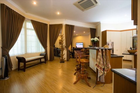 Дом в Чиангмае, Таиланд с 9 спальнями  № 126320 - фото 20