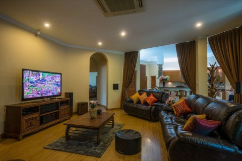 Maison à Chiang Mai, Thaïlande 9 chambres № 126320 - photo 3