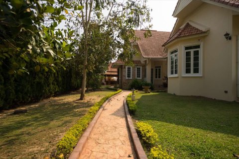 Дом в Чиангмае, Таиланд с 9 спальнями  № 126320 - фото 10