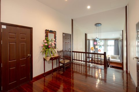 Villa in Chiang Mai, Thailand 4 bedrooms № 126322 - photo 27
