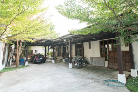 Propriété commerciale à Chiang Mai, Thaïlande № 126324 - photo 2